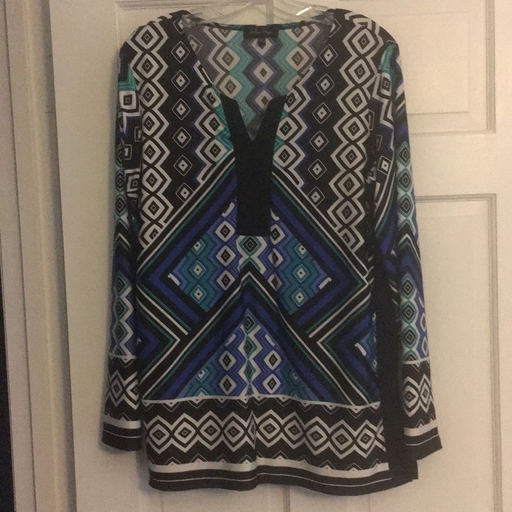 Long sleeved patterned shirt